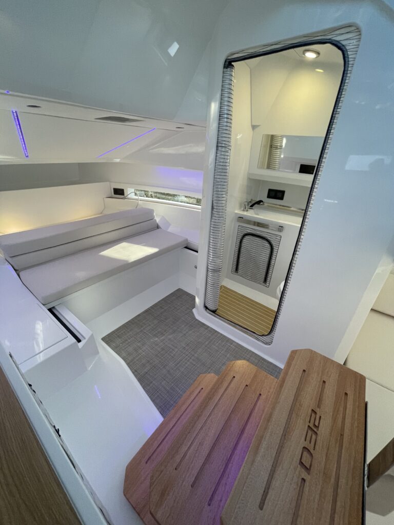 Upholstery for Boats - PACYFIC - Boat Upholstery 51 Pacyfic Pilot Seats IMG 6730