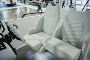 Pacyfic Pilot Seats Pilot Seat Tardion Boats 3